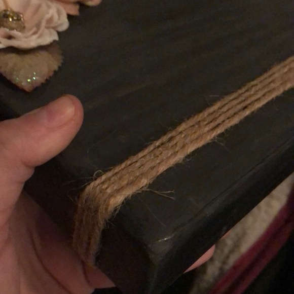 HANDMADE CLIPBOARD - Picture 2 of 2